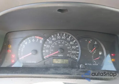 2006 Toyota Corolla Ce z USA, uszkodzony, nr VIN 2T1BR32E86C701277